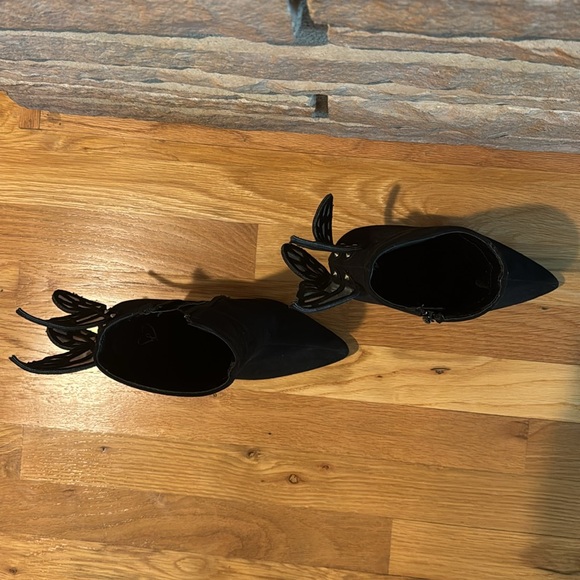 Butterfly Heels - Picture 3 of 6